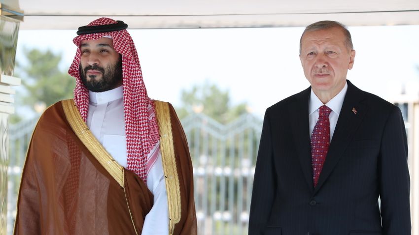 Először látogatott Törökországba a szaúdi trónörökös a Hasogdzsi-gyilkosság óta