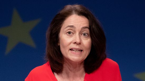 Hazugságon kapták az Európai Parlament alelnökét – nem tette zsebre, amit kapott
