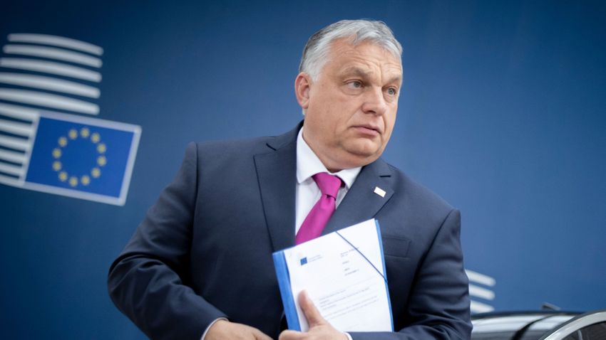 Orbán Viktor: Kezdünk!