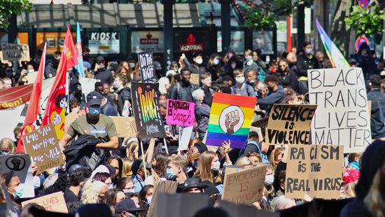 Egy leszbikus aktivista szerint az LMBTQ-közösség már túl messzire ment