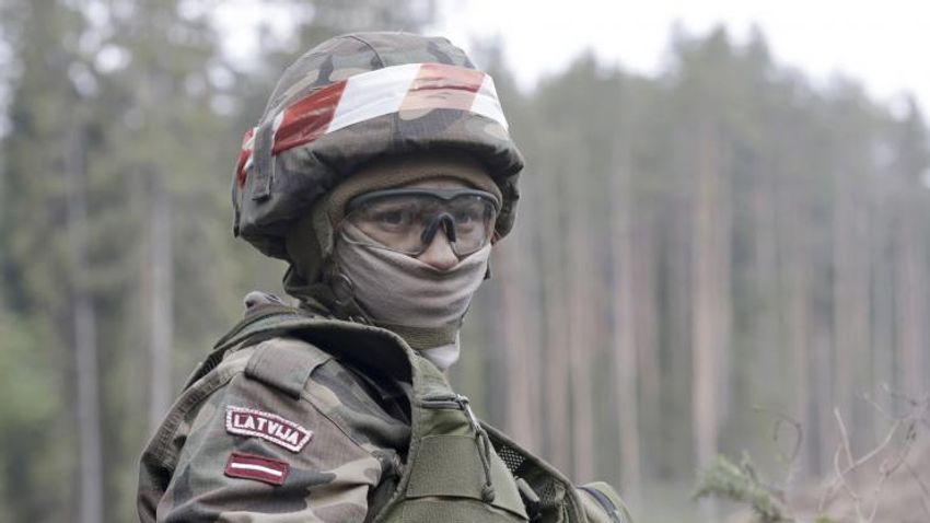 Jövőre bevezetik a sorkatonaságot Lettországban
