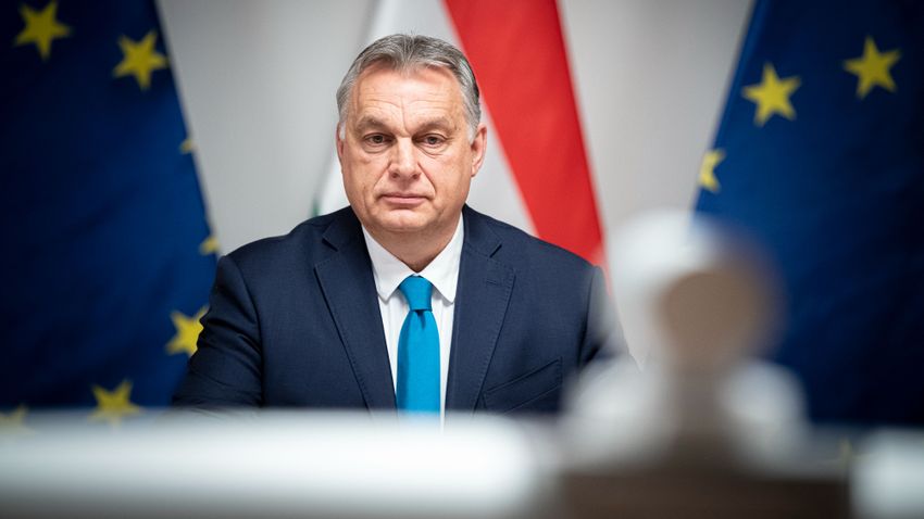 Orbán Viktor: Aggasztó hírek jönnek, de a rezsicsökkentés marad