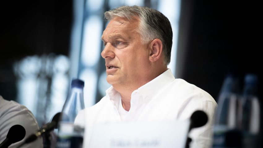 Keményen megvédték Orbán Viktort Izraelben