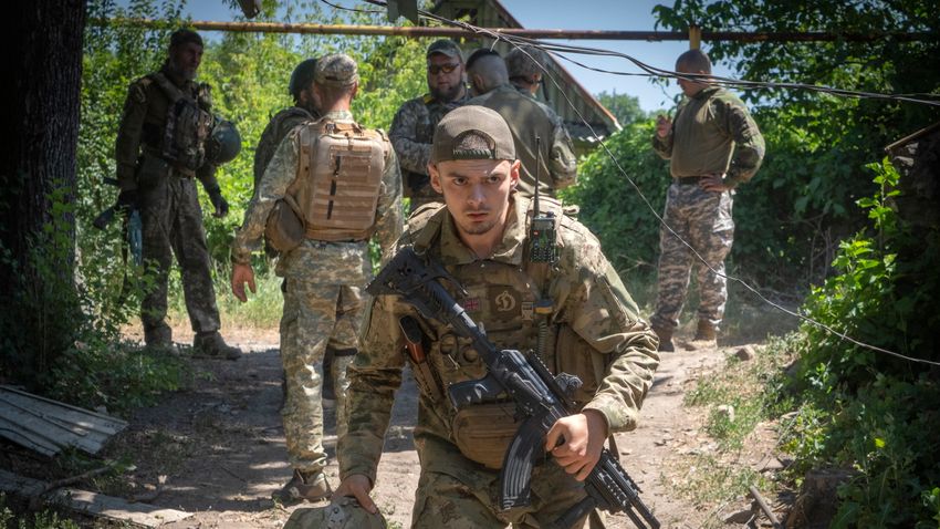 További fegyvereket küldene Ukrajnának Milos Zeman cseh elnök
