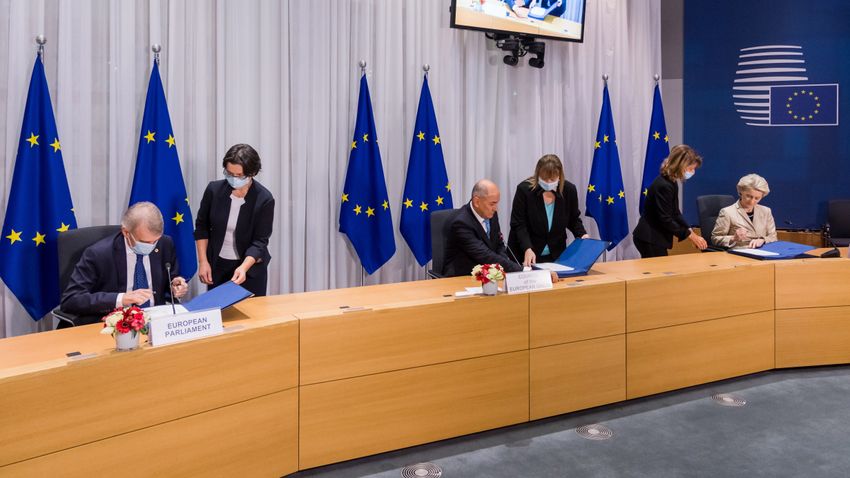 Hajmeresztő terv az Európai Bizottság asztalán