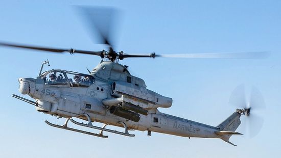  Nyolc helikoptert ad Washington Csehországnak az Ukrajnának nyújtott segítségért
