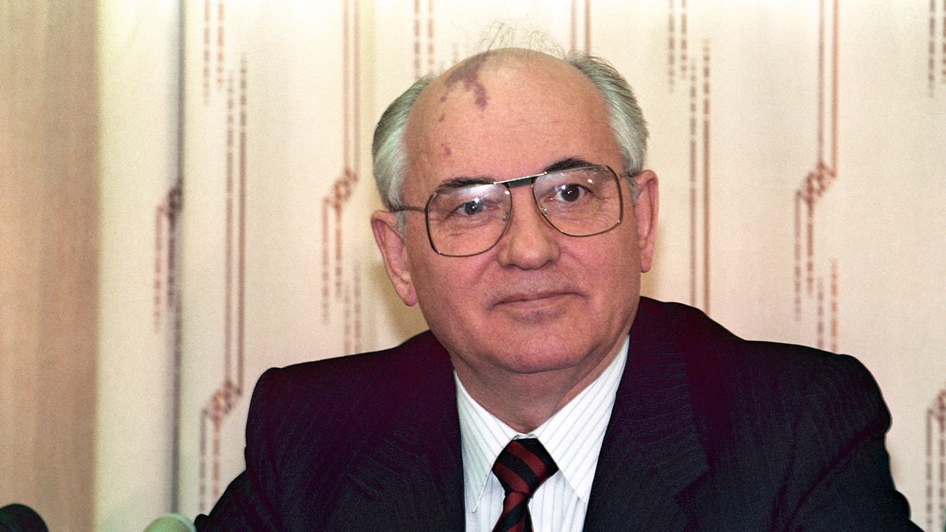 GORBACSOV, Mihail
