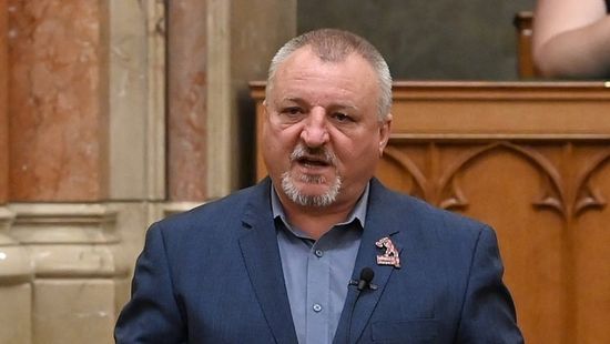 Komjáthi Imre elindul az MSZP társelnöki pozíciójáért
