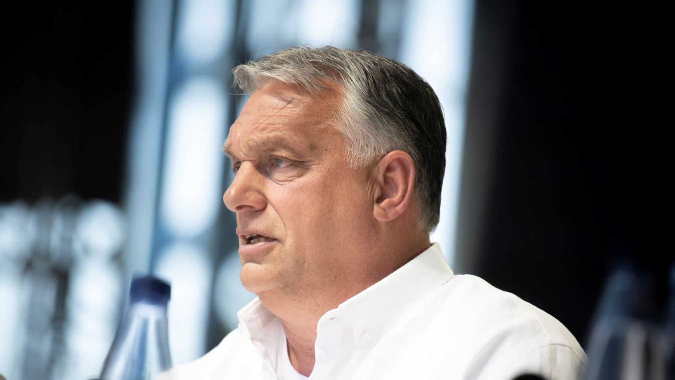Lerobbant Orbán Viktorék motorcsónakja Visnél
