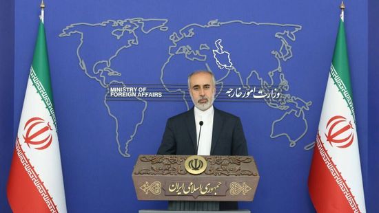 A NAÜ-vizsgálatok leállítását kéri az atomalkuért cserébe Teherán