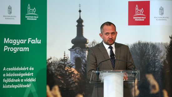 Gyopáros Alpár: A Magyar falu program folytatása a kistelepülések sikerének garanciája