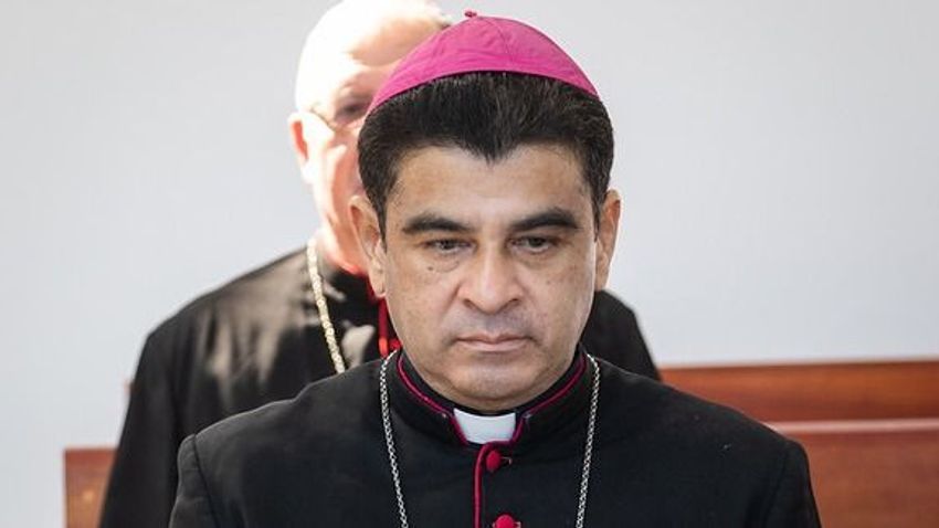 Az Európai Parlament elítélte a nicaraguai püspök letartóztatását