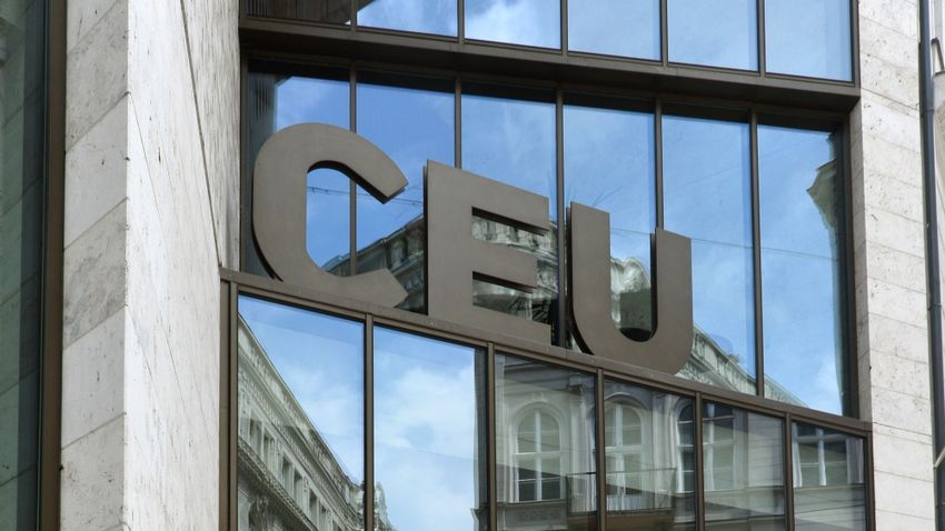 Brüsszelből érkező milliárdokból terjeszthet gendertanokat a CEU
