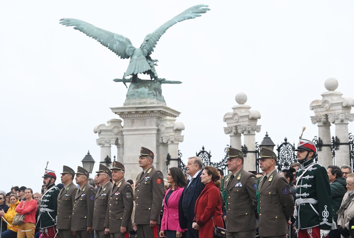 ZSURÁFSZKY  Zoltán; NOVÁK Katalin; KUN SZABÓ István