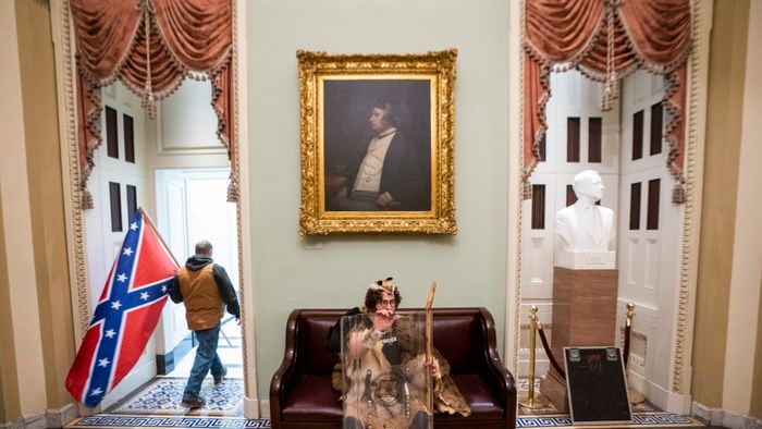 Protestors enter US Capitol