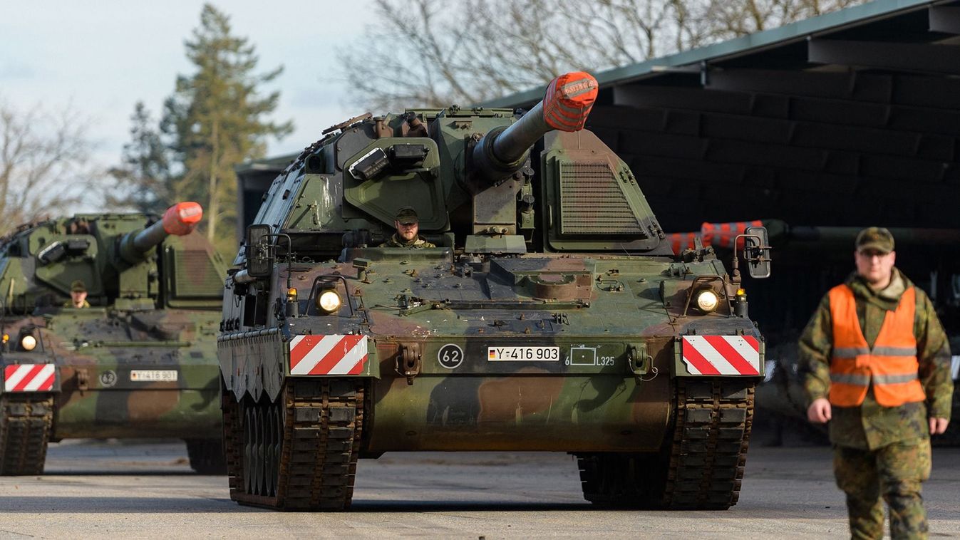 Bundeswehr deploys reinforcements for NATO battlegroup
