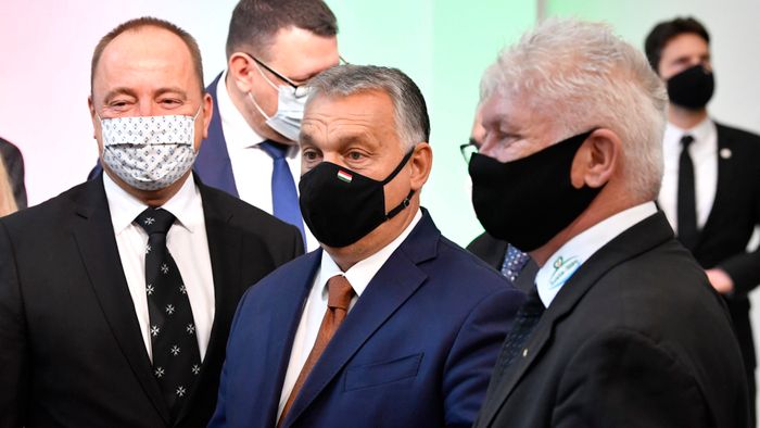 ORBÁN Viktor; KARSAY Ferenc