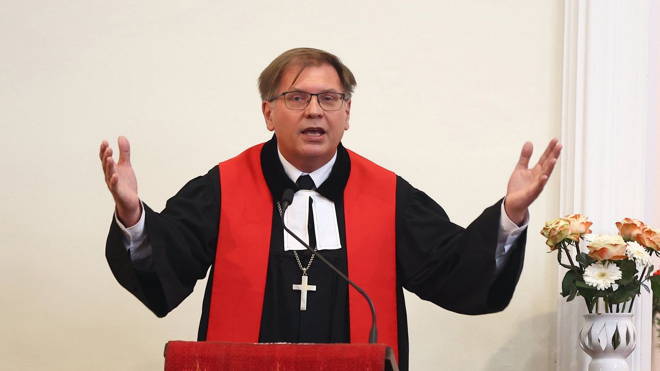 FABINY Tamás