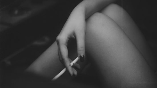 Ijesztően hat a női agyra a cigaretta, akár meddőséget is okozhat