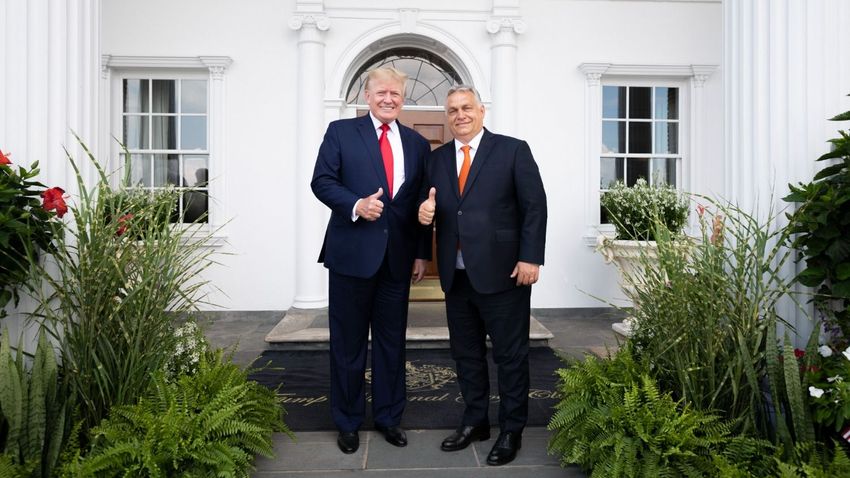 Donald Trump üzent Orbán Viktornak