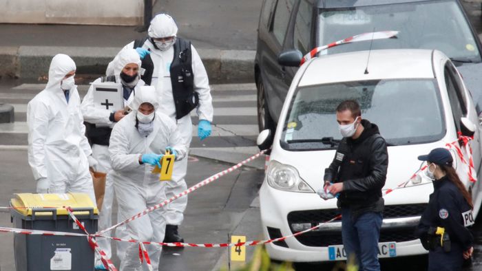 Police operation ongoing near the former offices of Charlie Hebdo, in Paris