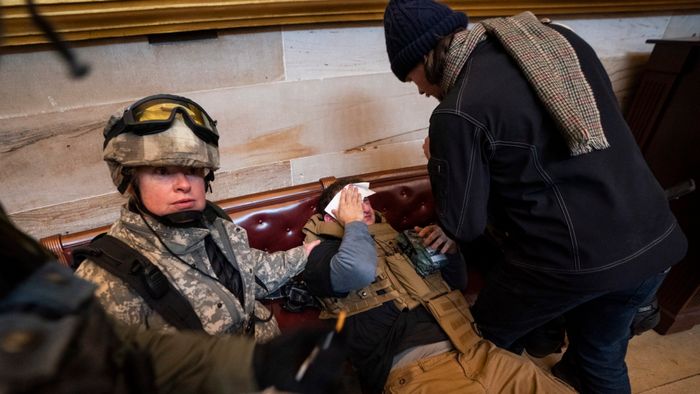 Protestors enter US Capitol