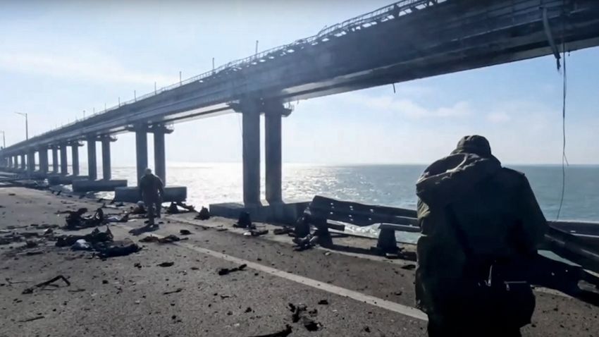 Zelenszkij: A Krími híd felrobbantását nem mi rendeltük meg