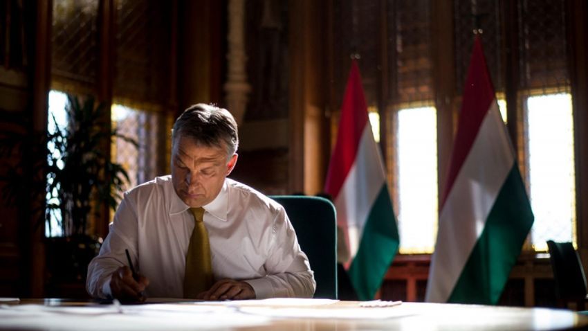 Orbán Viktor levélben köszöntötte a marosvásárhelyieket