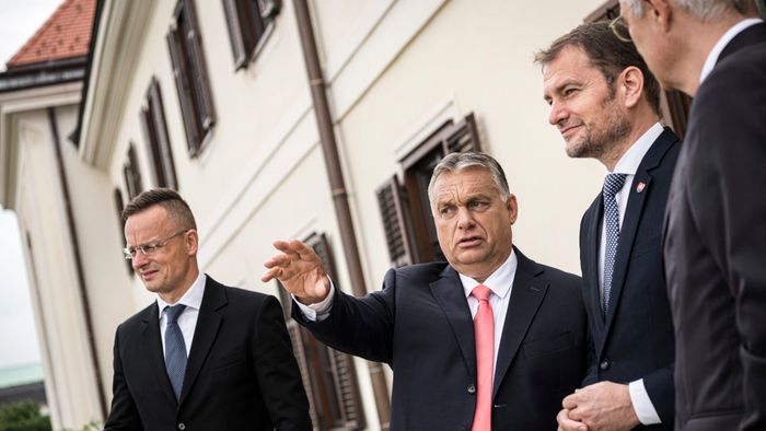 SZIJJÁRTÓ Péter; ORBÁN Viktor; MATOVIC, Igor