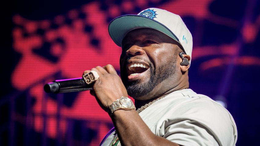 Szoboszlai-mezben bulizott 50 Cent rapper társa + videó