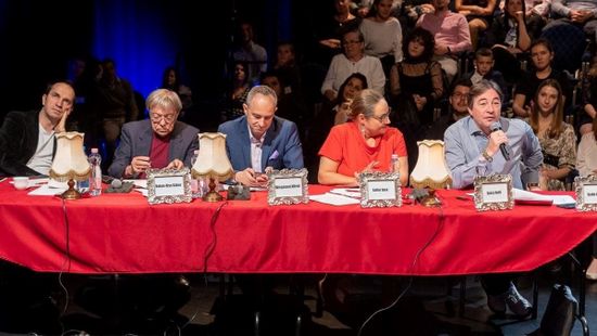 Élőben izgulhatjuk végig a VII. Nemzeti VERSeny döntőjét
