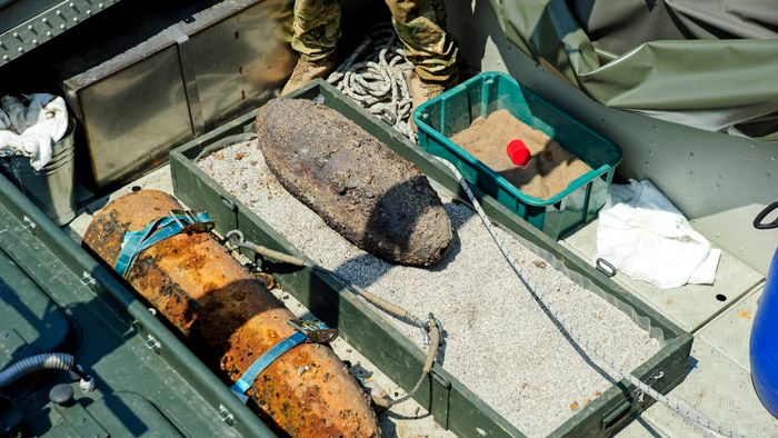 Lánchíd - Egy 100 kilós légibombát hatástalanítottak