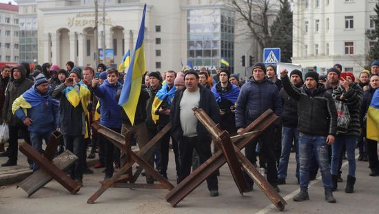 Ukrán hírszerzés szerint az oroszok csak mímelik a kivonulást Herszonból
