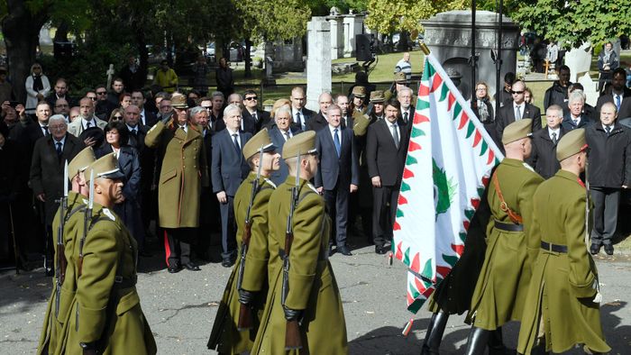 ÁDER János; BENKÕ Tibor; TARLÓS István; LATORCAI János