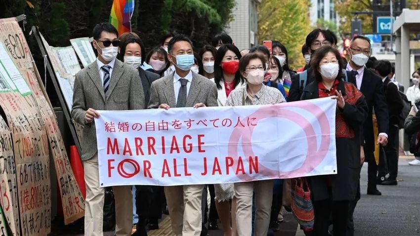 Továbbra sem házasodhatnak azonos neműek Japánban