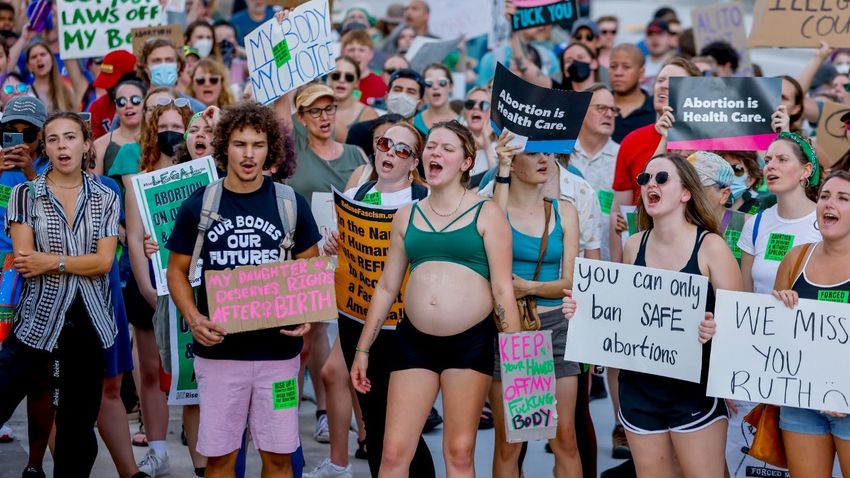 Rengeteg erőszakos támadás érte az életvédőket az abortuszpártiak részéről