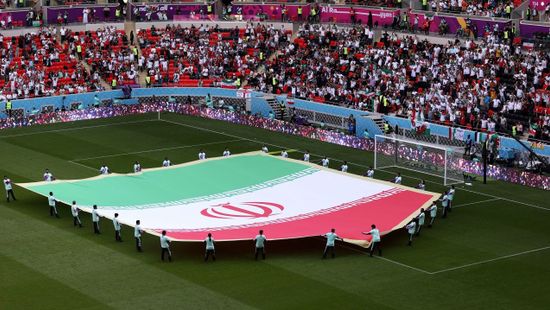 Az USA saját csapatával is szembemegy, amikor vérig sérti Iránt