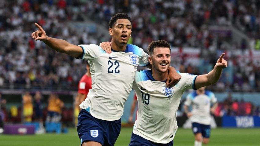 Anglia kiütéses győzelemmel robbant be a világbajnokságra