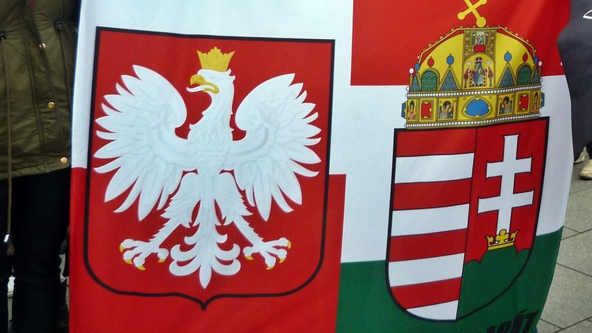 Lengyel, magyar két jó barát…