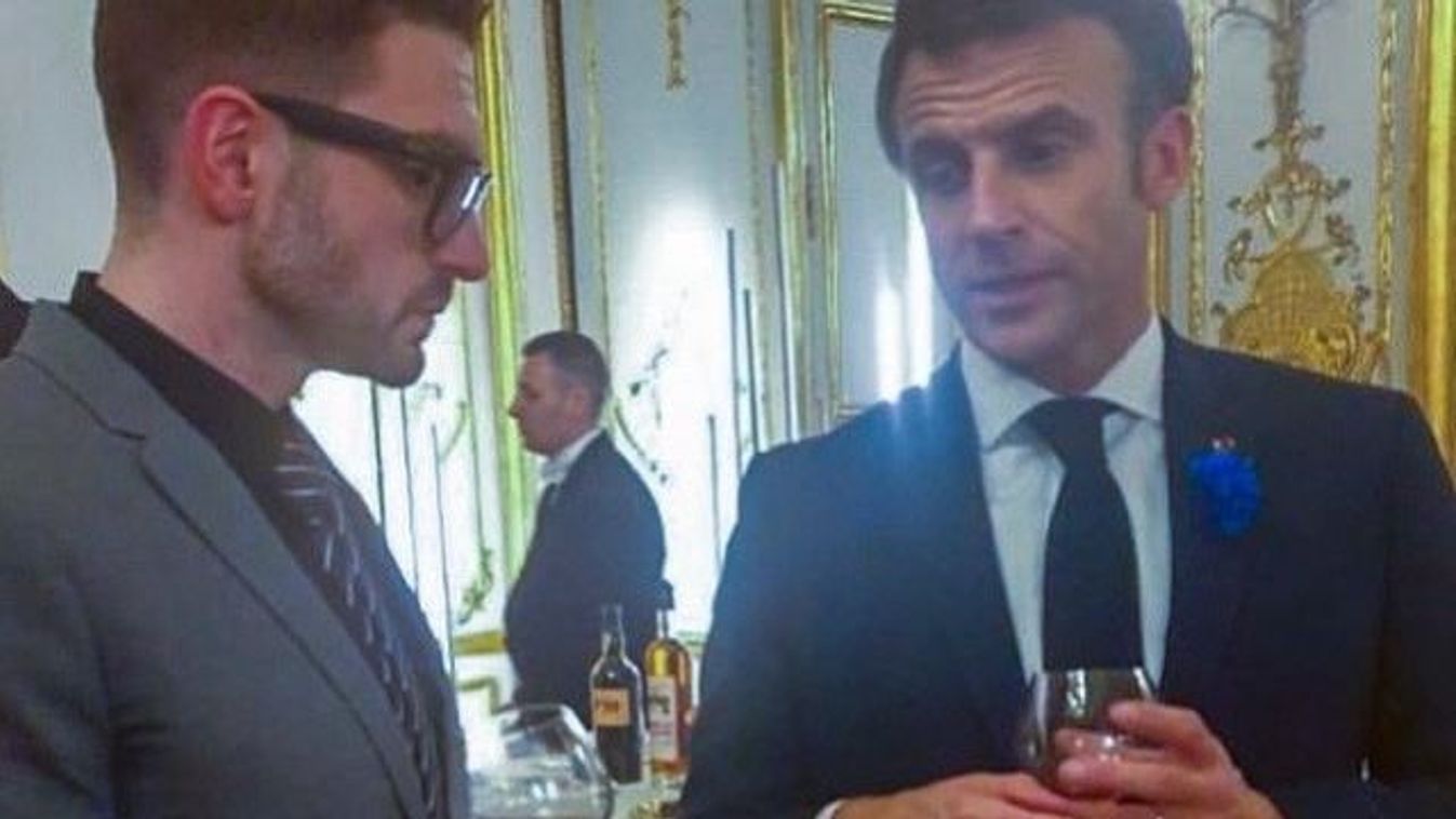 A Twitteren a büszkélkedett a Macronnal való találkozójáról Alexander Soros