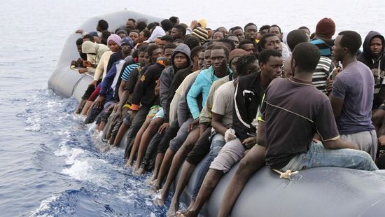 Migráció: Nem tud mit kezdeni az EU a civil hajókkal