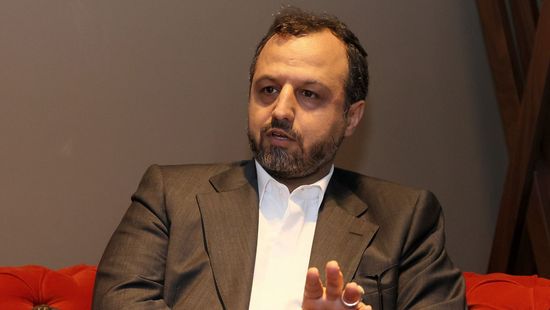 Az iráni pénzügyminiszter szerint a Nyugat a szankciók rabja