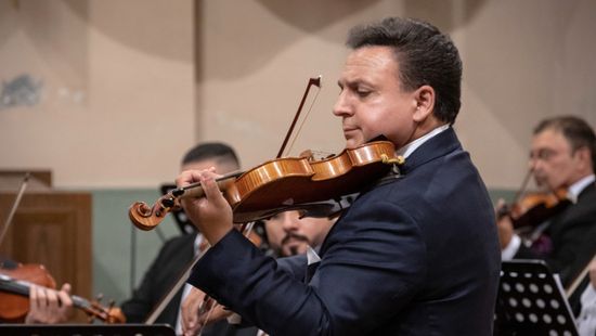 Mága Zoltán: Mindenütt jó, de legjobb otthon!