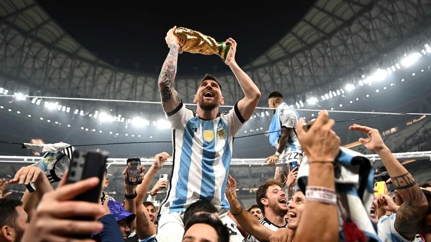 Lionel Messi vb-trófea Instagram
