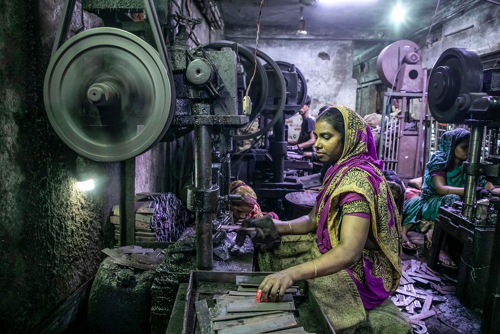 Door Locker Factory