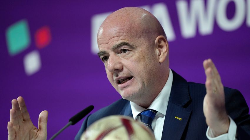 Elképesztő tervekkel állt elő a FIFA, újabb reformokra készül