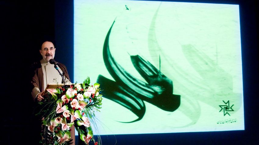 A megmozdulások elnyomását bírálta Hatami volt iráni elnök