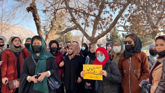 Tovább korlátozzák az afgán nők jogait a tálibok