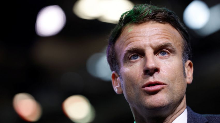 Nőnapon jelentette be Macron, hogy alkotmányos joggá tenné az abortuszt