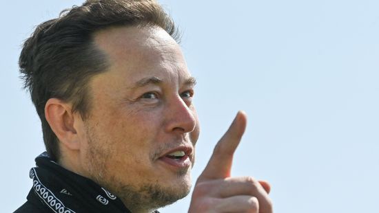 Elon Musk hárommilliárd dollár értékben értékesített Tesla-részvényeket három nap alatt